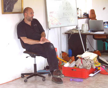 moniteur donnant cours